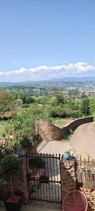 Le Gite Des Pierres Dorees Marcilly-d'Azergues Bagian luar foto